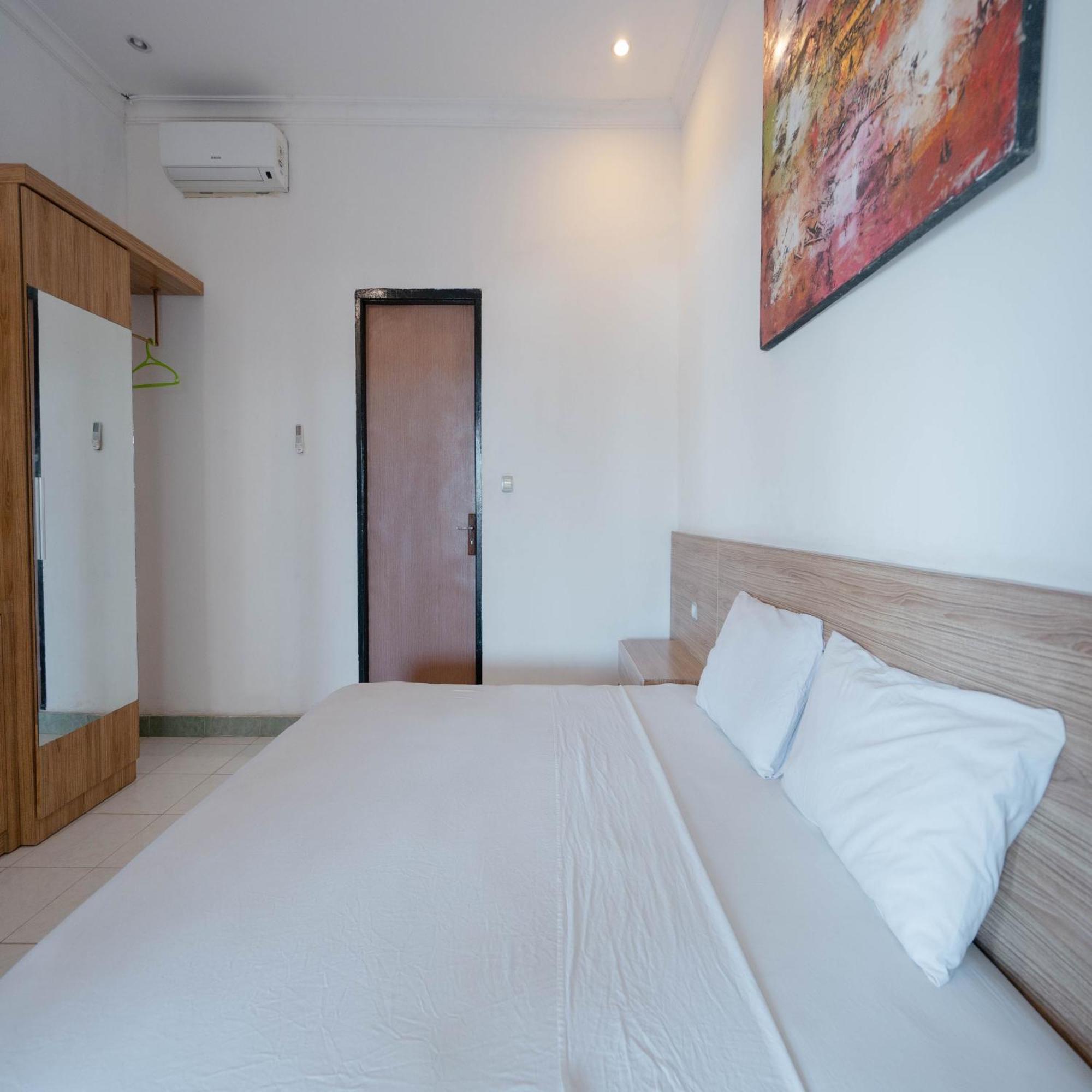 Gili White Bamboo Resort 길리트라왕안 외부 사진